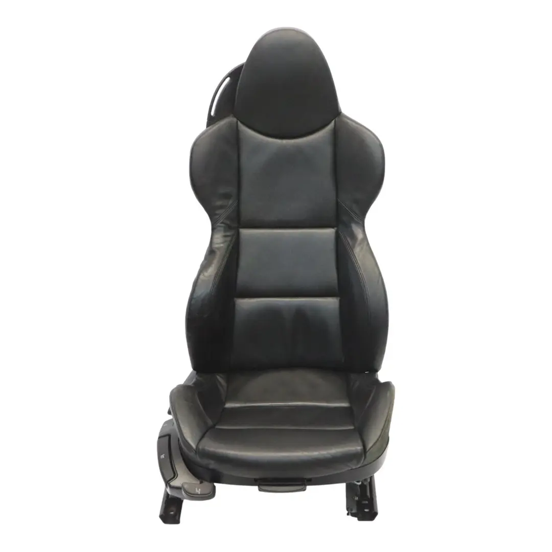 Fotel Sport Prawy Grzany Skórzany Oregon Czarny do BMW Z4 E85 M o numerze 7909236 BMW Z4 E85 M Fotel Sport Prawy Grzany Skórzany Oregon Czarny - SKU 7909236-2 - Numer Części 7909236