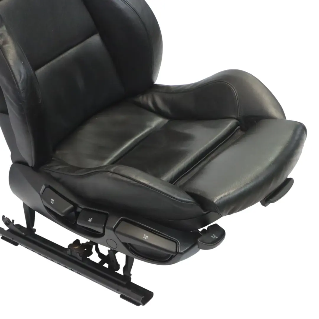 Fotel Sport Prawy Grzany Skórzany Oregon Czarny do BMW Z4 E85 M o numerze 7909236 BMW Z4 E85 M Fotel Sport Prawy Grzany Skórzany Oregon Czarny - SKU 7909236-2 - Numer Części 7909236