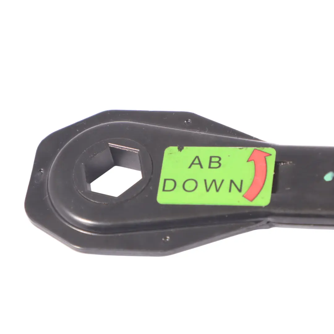 Crank Jack Audi Q7 4L Volkswagen Transporter T6 Wrench Tool Spanner to with Part number 7L6011141 Crank Jack Audi Q7 4L Volkswagen Transporter T6 Wrench Tool Spanner - SKU 7L6011141 - Part number 7L6011141