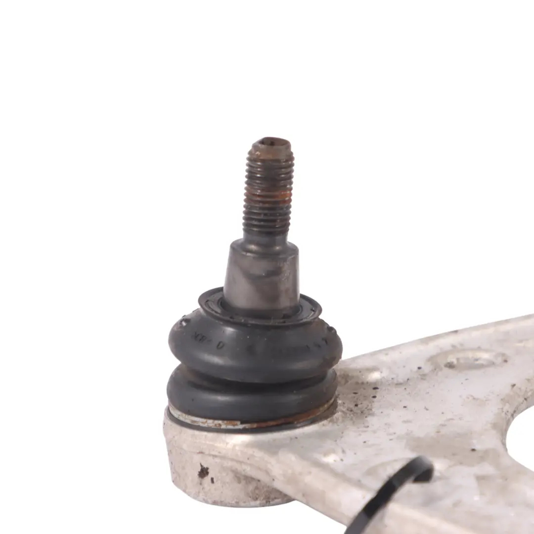 Bras contrôle la suspension avant droite gauche supérieur pour AUDI Q7 4L à propos du numéro de pièce 7L8407021 AUDI Q7 4L Bras contrôle la suspension avant droite gauche supérieur - SKU 7L8407021 - Numéro de pièce 7L8407021