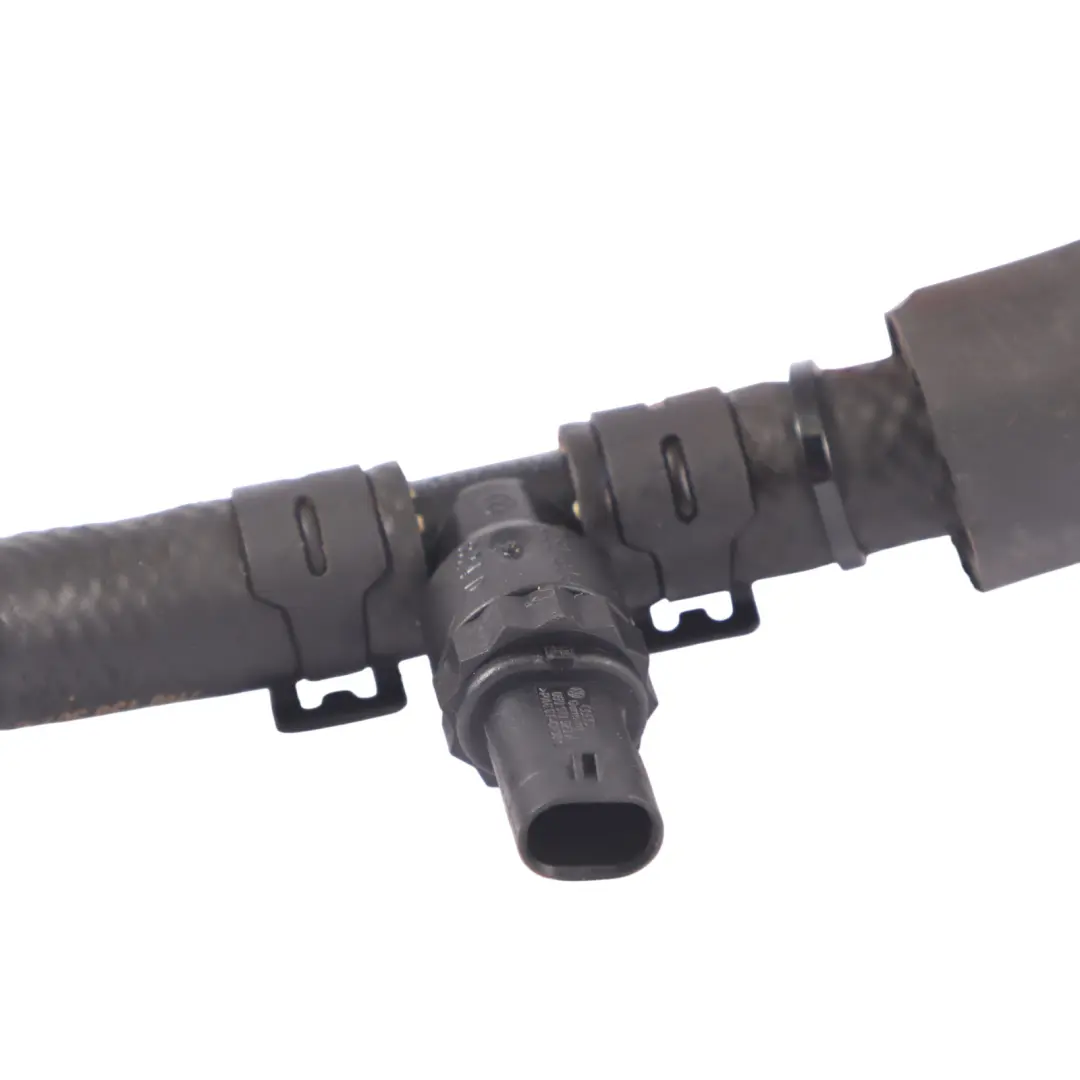 Audi Q3 SE Diesel Engine Breather Fuel Pipe Line Hose 2.0 TDI - SKU 7N0130307C - Part number 7N0130307C