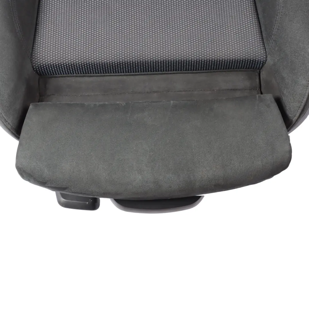 Tela Delantero Izquierdo Interior Asiento Alcantara Antracita para BMW E90 M Sport con número de pieza 8036335 BMW E90 M Sport Tela Delantero Izquierdo Interior Asiento Alcantara Antracita - SKU 8036335 - Número de pieza 8036335