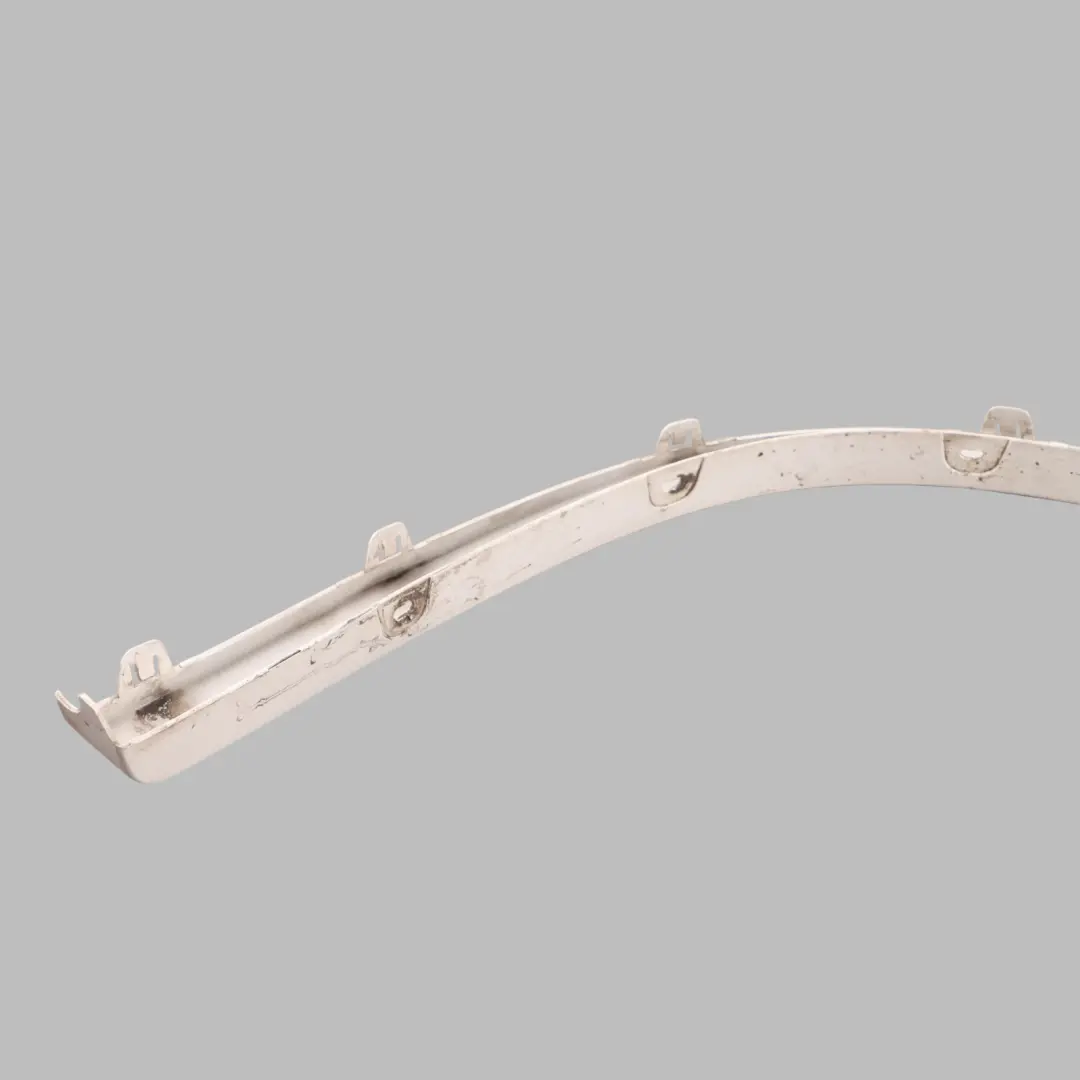 Arch Cover Trim Front Right O/S Mineral White Metallic to BMW X1 E84 Wheel with Part number 8049940 BMW X1 E84 Wheel Arch Cover Trim Front Right O/S Mineral White Metallic - SKU 8049940-MW - Part number 8049940