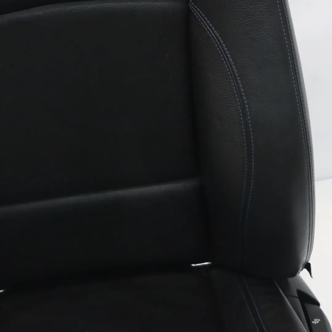 Asiento Delantero Izquierdo Cuero Boston Negro Azul para BMW E88 Convertible M Sport con número de pieza 8053969 BMW E88 Convertible M Sport Asiento Delantero Izquierdo Cuero Boston Negro Azul - SKU 8053969-3 - Número de pieza 8053969