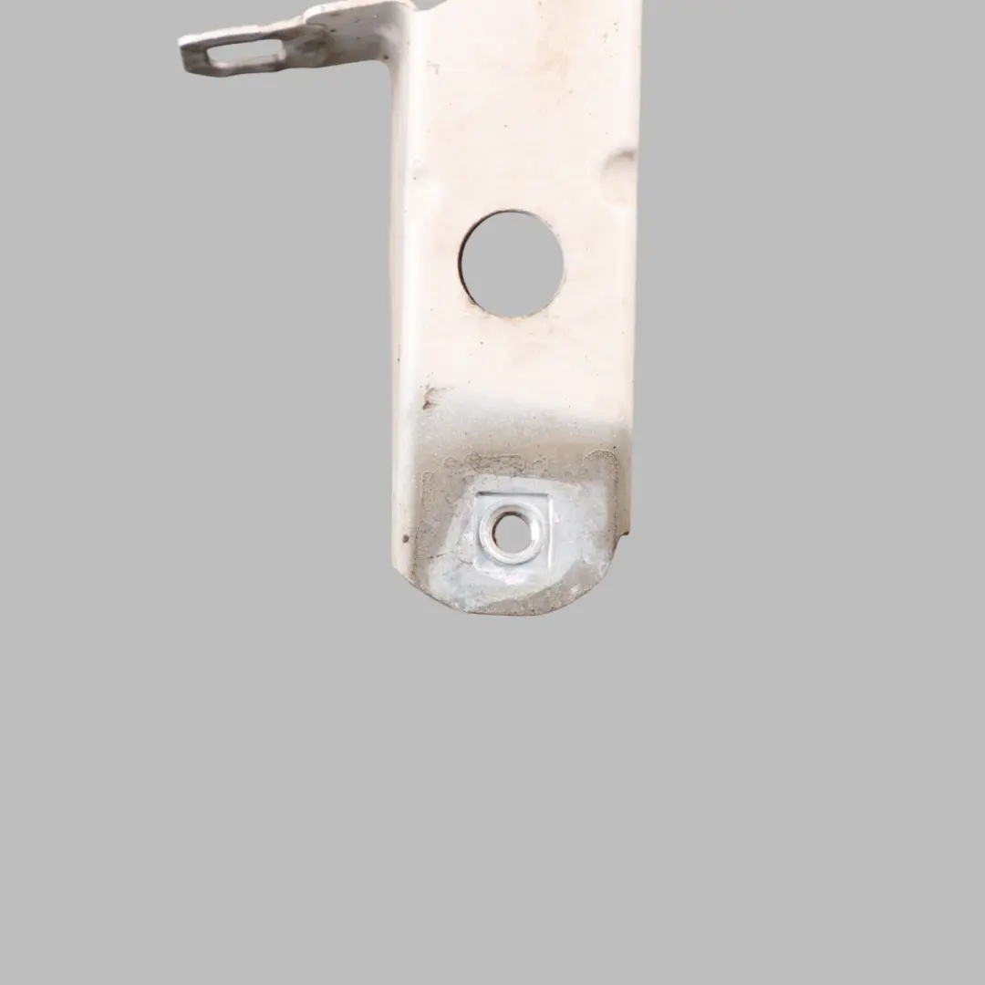 Front Wing Panel Right O/S Bracket Mount Holder Mineral White - A96 to BMW F30 F32 with Part number 8066938 BMW F30 F32 Front Wing Panel Right O/S Bracket Mount Holder Mineral White - A96 - SKU 8066938-MW - Part number 8066938