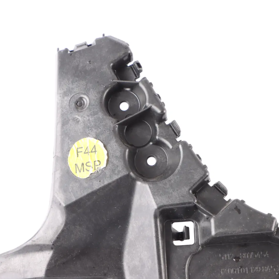 Parachoques Soporte De Montaje Trasero Derecho para BMW F44 M Sport con número de pieza 8075454 BMW F44 M Sport Parachoques Soporte De Montaje Trasero Derecho - SKU 8075454 - Número de pieza 8075454