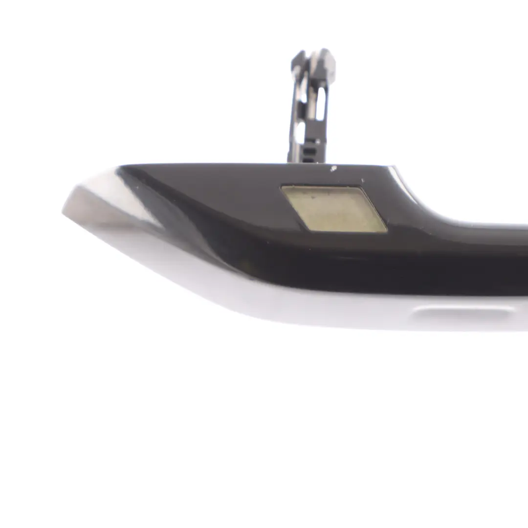 Tirador Puerta Trasera Izquierda Mythical Negro - Y9T para Audi Q5 FY con número de pieza 80A837239 Audi Q5 FY Tirador Puerta Trasera Izquierda Mythical Negro - Y9T - SKU 80A837239-MYB - Número de pieza 80A837239