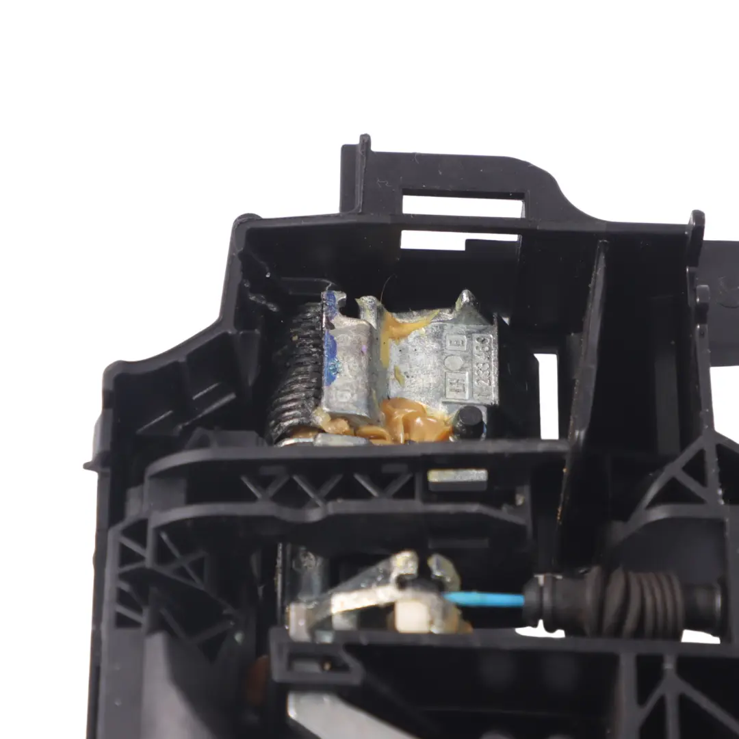 Audi Q5 FY porta estern maniglia piastra montaggio posteriore sinistra - SKU 80A837811 - Numero di parte 80A837811