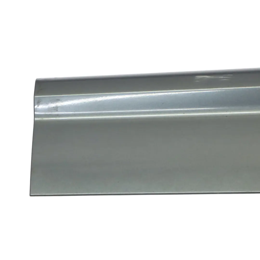 Audi Q5 FY Baguette d'habillage de porte arrière droite Daytona Grey Pearl - Z7S - SKU 80A853970B-DGR - Numéro de pièce 80A853970B