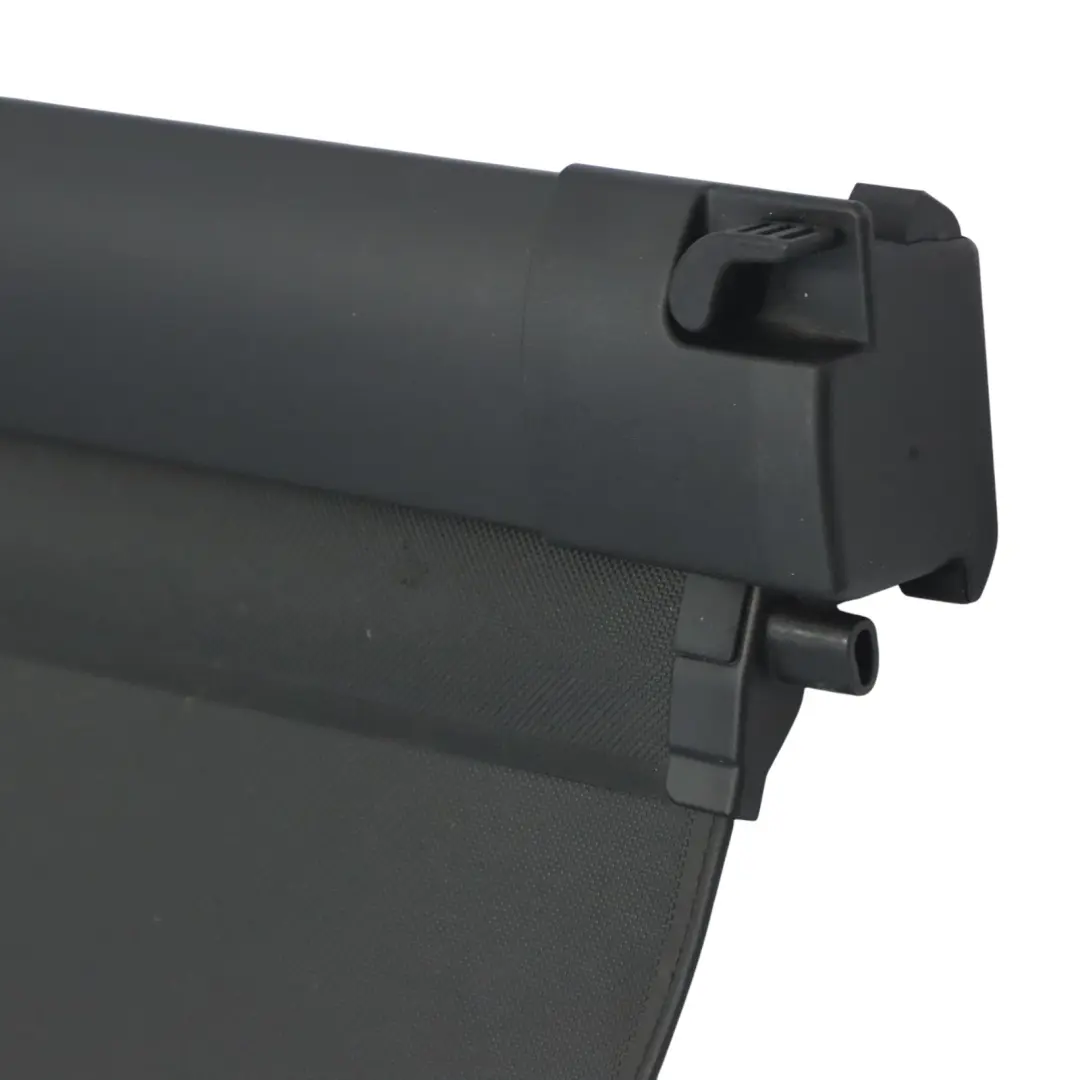 Rullo oscuramento bagagliaio posteriore porta pacchi Nero per Audi Q5 FY con numero di parte 80A863553A Audi Q5 FY Rullo oscuramento bagagliaio posteriore porta pacchi Nero - SKU 80A863553A - Numero di parte 80A863553A