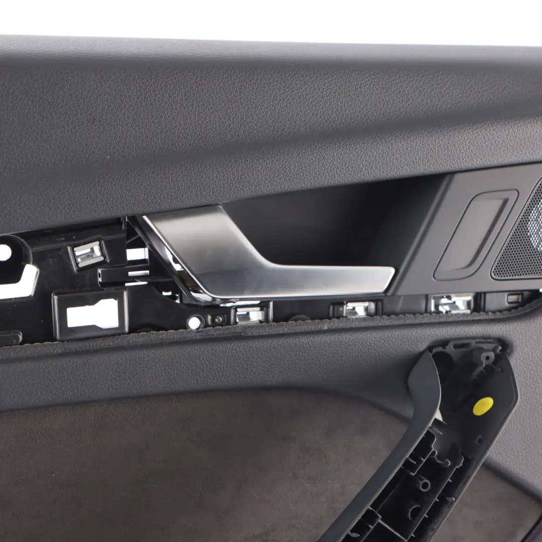 Moulure Décorative De Porte Arrière Gauche pour Audi Q5 FY à propos du numéro de pièce 80A867303C Audi Q5 FY Moulure Décorative De Porte Arrière Gauche - SKU 80A867303C - Numéro de pièce 80A867303C