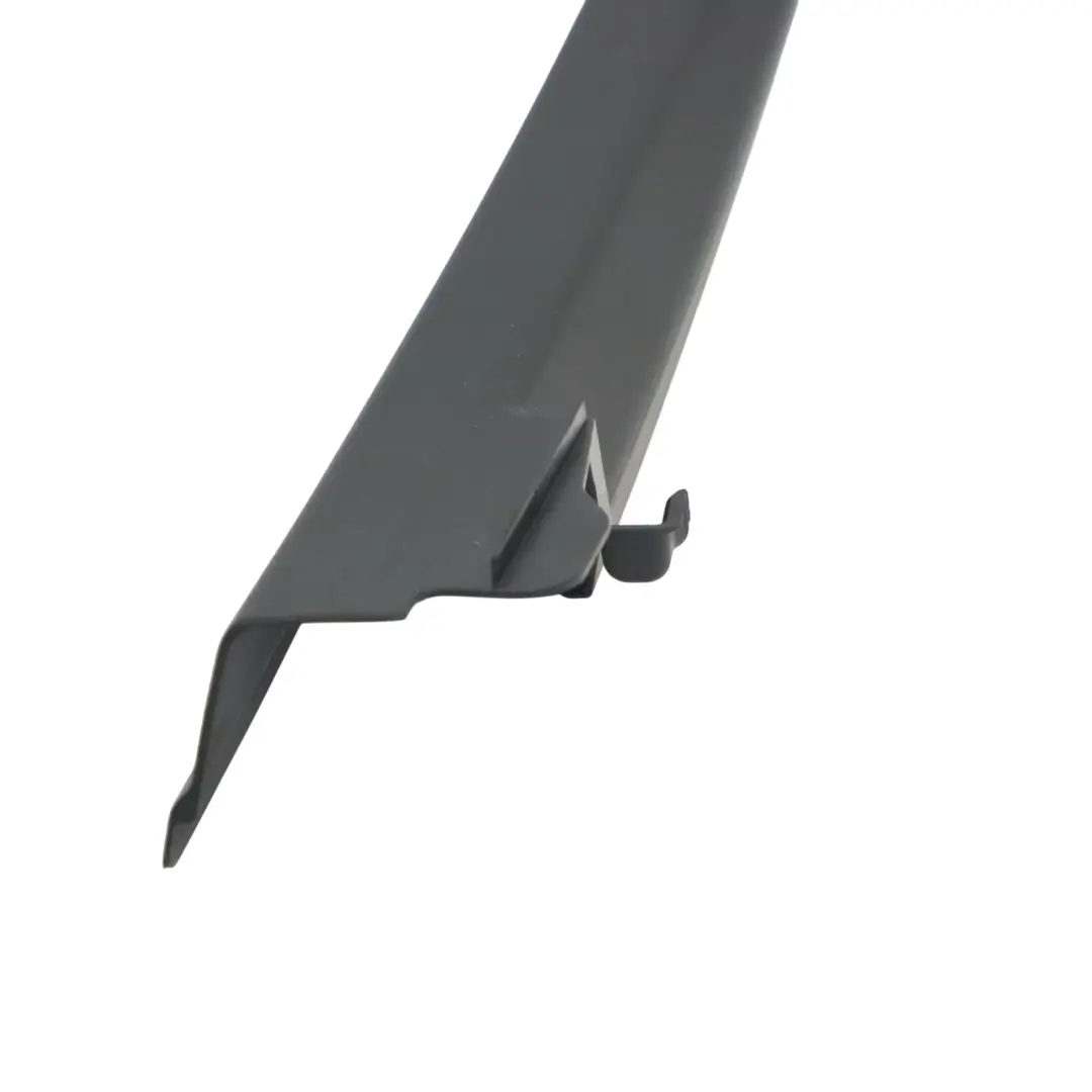 Door Window Frame Trim Cover Panel Rear Right O/S to Audi Q5 FY with Part number 80A867672 Audi Q5 FY Door Window Frame Trim Cover Panel Rear Right O/S - SKU 80A867672 - Part number 80A867672