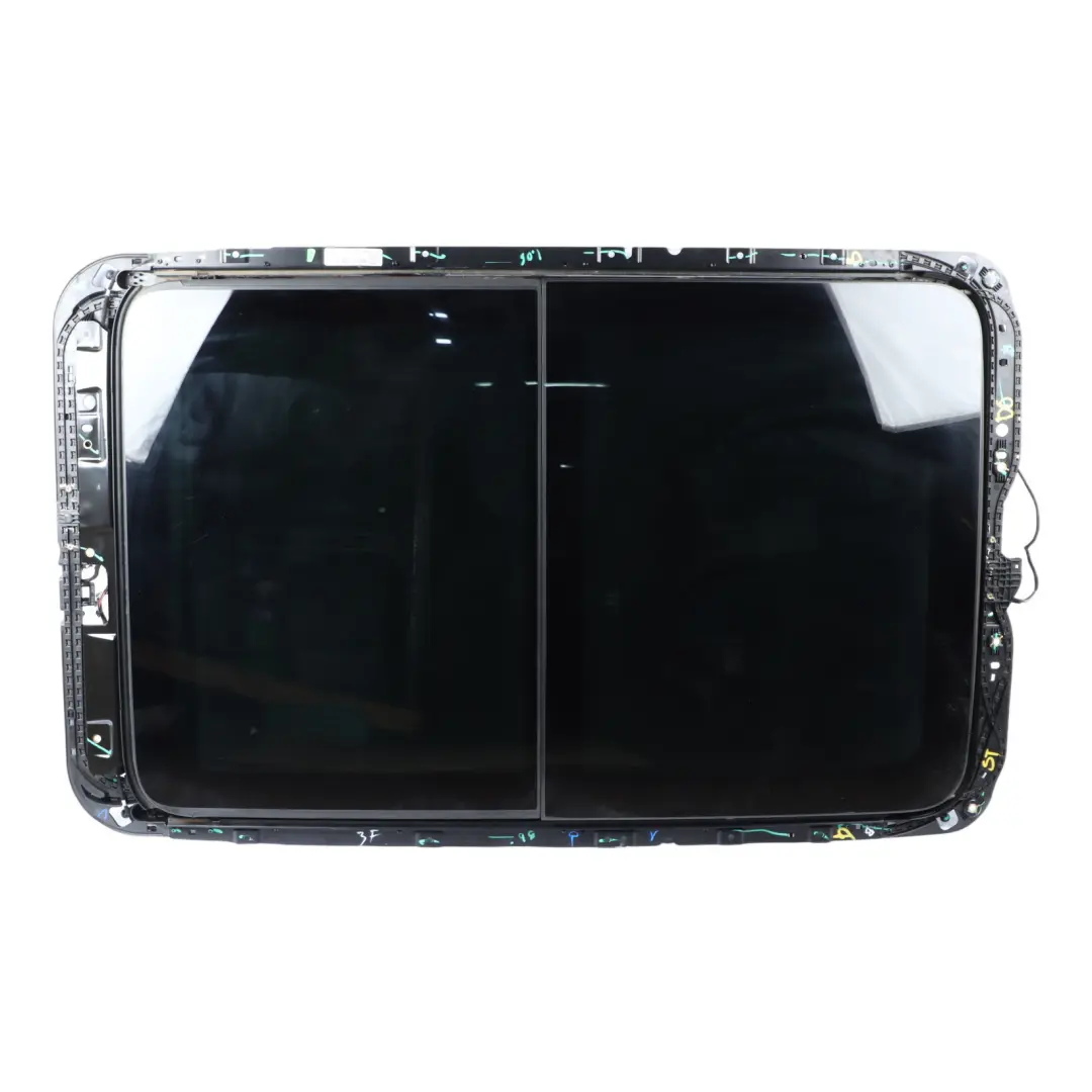 Panoramic Roof Sunroof Glass Assembly AS3 Tinted to Audi Q5 FY with Part number 80A877049B Audi Q5 FY Panoramic Roof Sunroof Glass Assembly AS3 Tinted - SKU 80A877049B - Part number 80A877049B