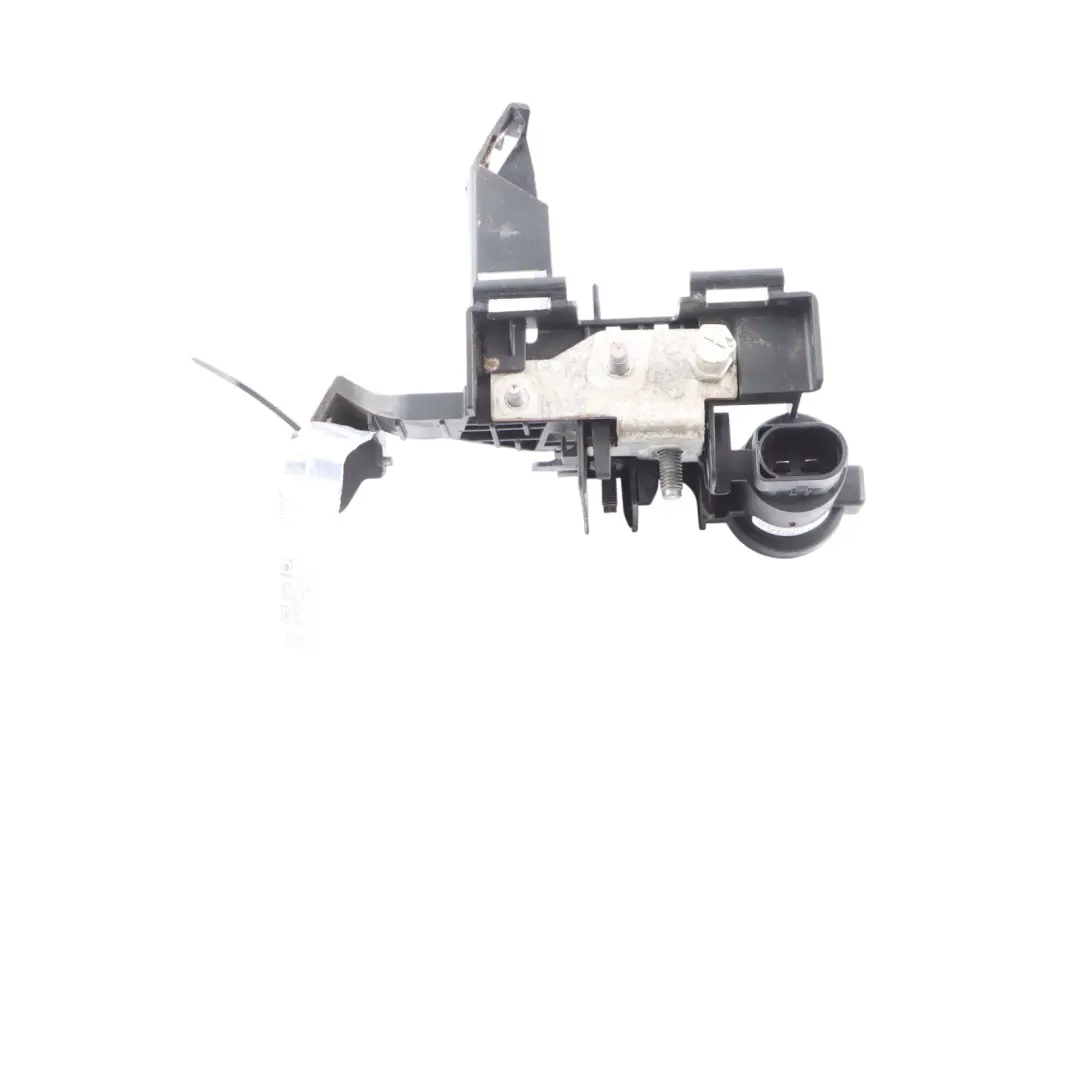 Positive Battery Terminal Potential Distributor to Audi Q5 FY with Part number 80A941823A Audi Q5 FY Positive Battery Terminal Potential Distributor - SKU 80A941823A - Part number 80A941823A