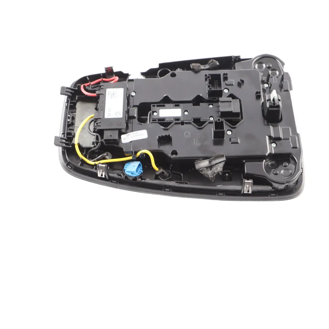 Lámpara Luz Cortesía Lectura Techo Delantero 5Q0951177 para Audi Q5 FY con número de pieza 80A947135AE Audi Q5 FY Lámpara Luz Cortesía Lectura Techo Delantero 5Q0951177 - SKU 80A947135AE - Número de pieza 80A947135AE