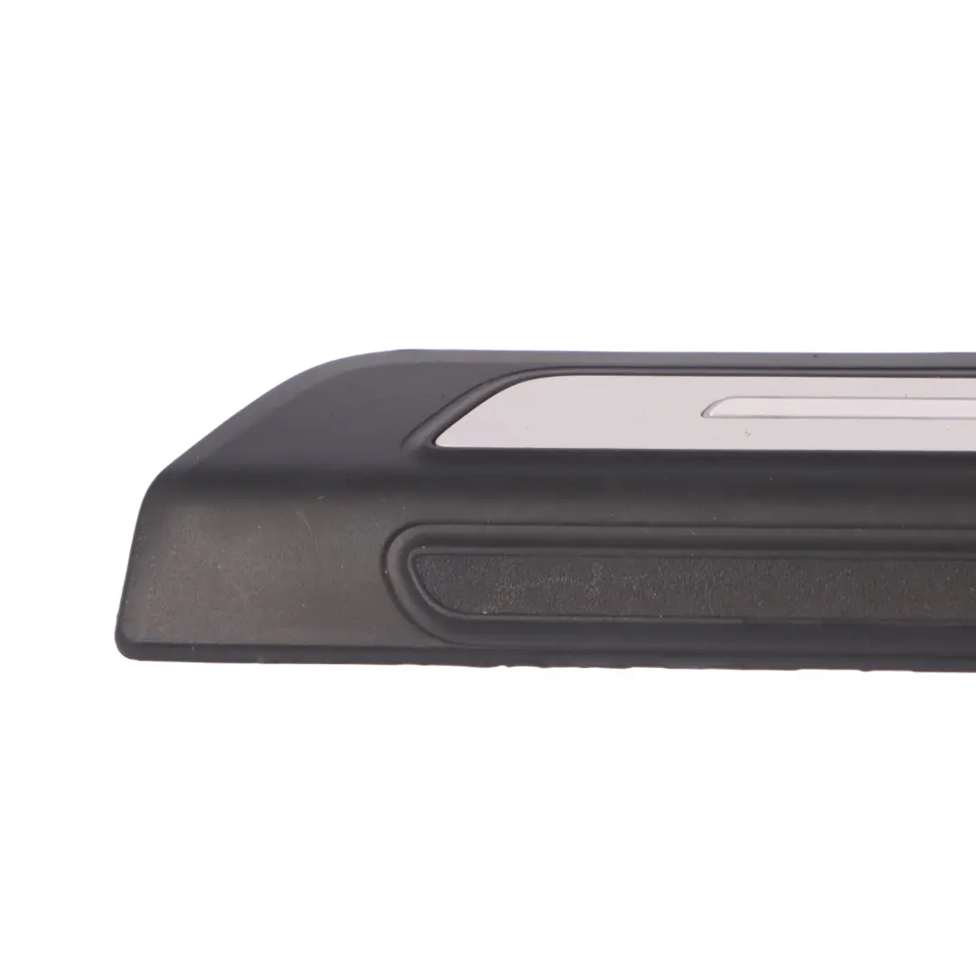 Plaque d'habillage de bas de porte S-Line Avant Droite pour Audi Q5 FY à propos du numéro de pièce 80A947418 Audi Q5 FY Plaque d'habillage de bas de porte S-Line Avant Droite - SKU 80A947418-1 - Numéro de pièce 80A947418