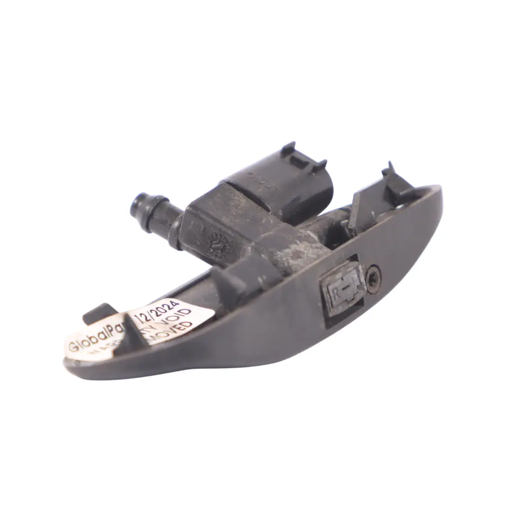 Spryskiwacz Szyby Dysza Podgrzewana Przód Prawo do Audi Q5 FY o numerze 80A955988A Audi Q5 FY Spryskiwacz Szyby Dysza Podgrzewana Przód Prawo - SKU 80A955988A - Numer Części 80A955988A