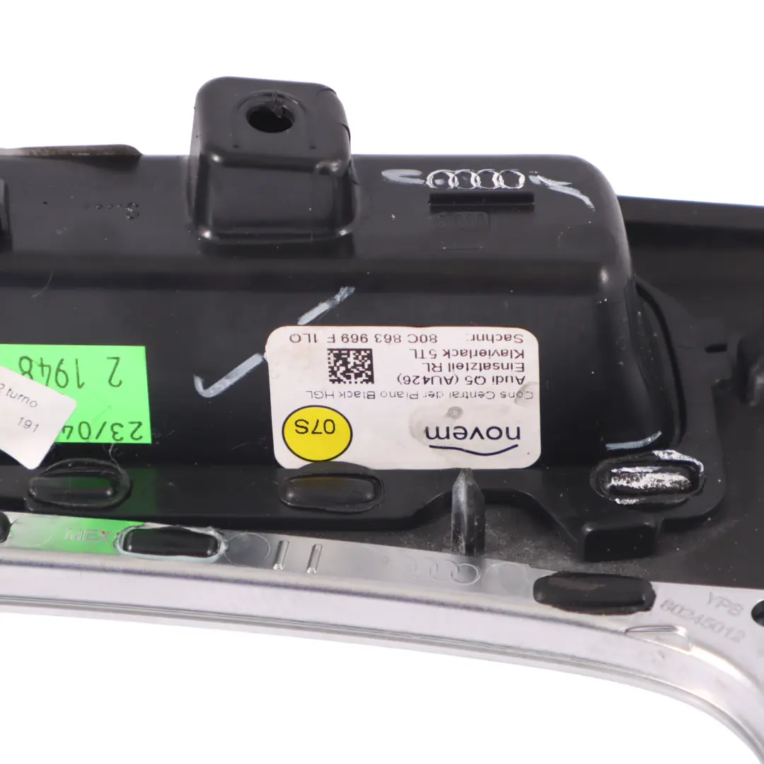 Osłona Dźwigni Zmiany Biegów Automat do Audi Q5 FY o numerze 80C863969F Audi Q5 FY Osłona Dźwigni Zmiany Biegów Automat - SKU 80C863969F - Numer Części 80C863969F