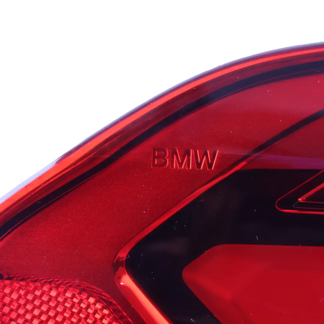 BMW F32 F82 LCI M4 Rear Light In The Side Panel Left N/S 7426055 - SKU 8496523 - Part number 8496523