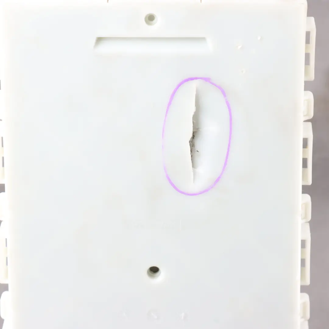 Module BCM BMW F46 F48 F49 X1 Body Control Unit Module ECU to with Part number 8736968 Module BCM BMW F46 F48 F49 X1 Body Control Unit Module ECU - SKU 8736968-1 - Part number 8736968