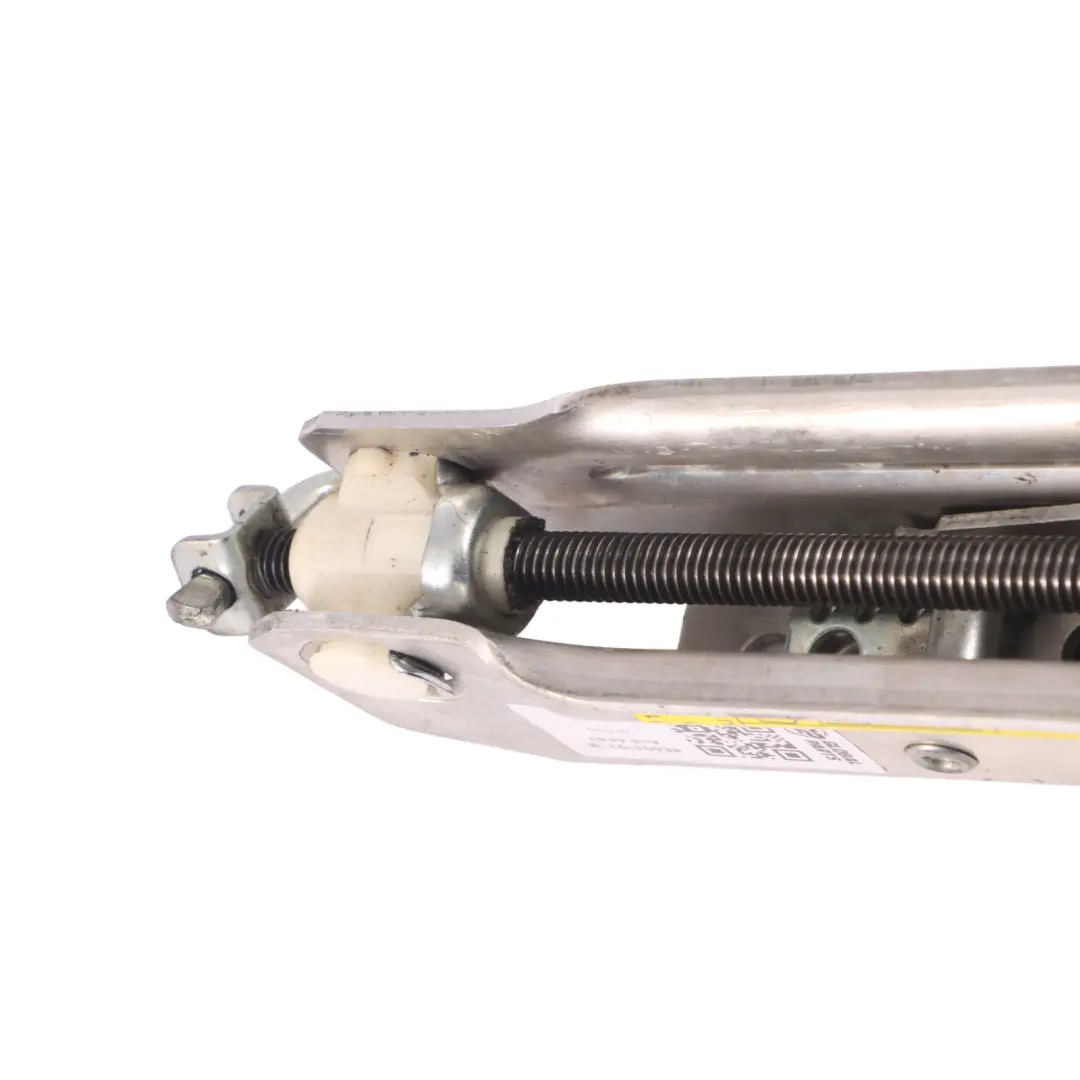 Emergency Tool Auto Heber Wagen Ersatzrad für Audi A4 B7 mit Teilenummer 8E0011031M Audi A4 B7 Emergency Tool Auto Heber Wagen Ersatzrad - SKU 8E0011031M - Teilenummer 8E0011031M