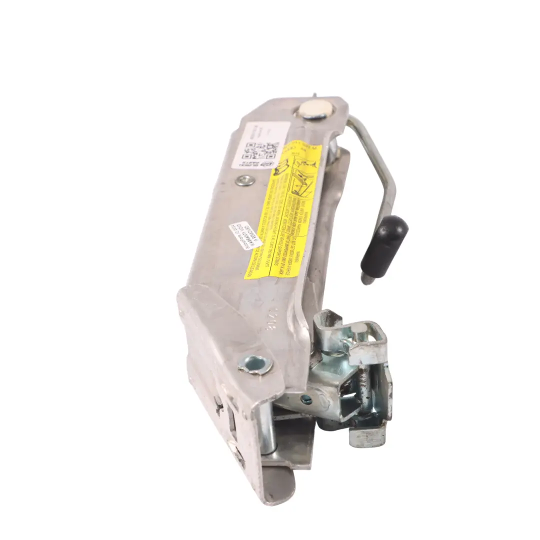 Audi A4 B7 Podnośnik Lewarek - SKU 8E0011031M - Numer Części 8E0011031M