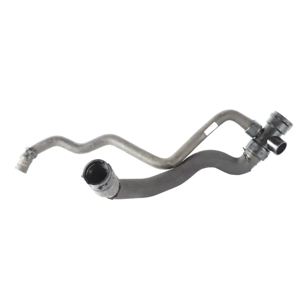 Tubo Flessibile Acqua Radiatore Raffreddamento Liquido per Audi A4 B7 2.0 con numero di parte 8E0121049L Audi A4 B7 2.0 Tubo Flessibile Acqua Radiatore Raffreddamento Liquido - SKU 8E0121049L - Numero di parte 8E0121049L