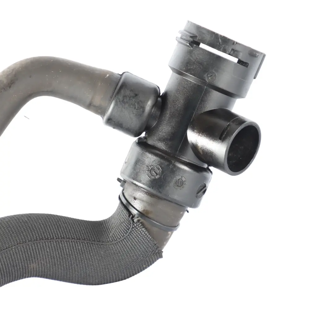 Durite De Liquide Refroidissement Radiateur D'Essence pour Audi A4 B7 2.0 à propos du numéro de pièce 8E0121049L Audi A4 B7 2.0 Durite De Liquide Refroidissement Radiateur D'Essence - SKU 8E0121049L - Numéro de pièce 8E0121049L