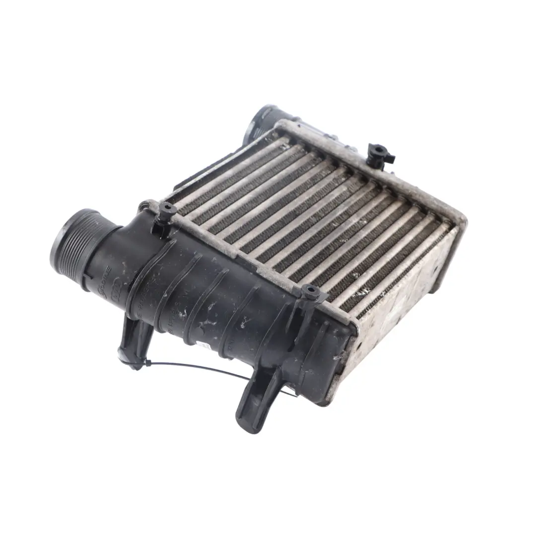Charge Front Right O/S to Audi A4 B7 2.0 TFSI Intercooler Air with Part number 8E0145806M Audi A4 B7 2.0 TFSI Intercooler Air Charge Front Right O/S - SKU 8E0145806M - Part number 8E0145806M