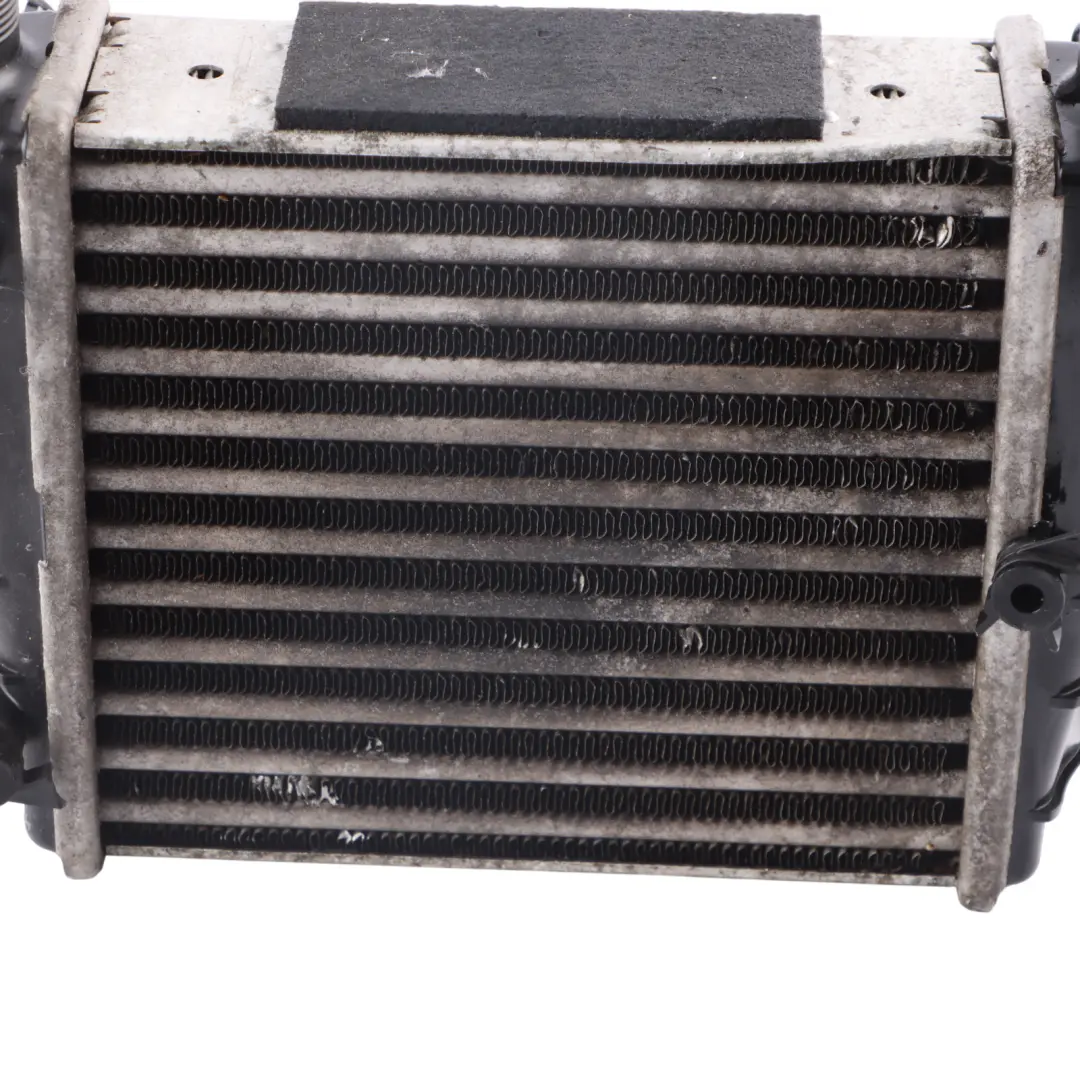 Charge Front Right O/S to Audi A4 B7 2.0 TFSI Intercooler Air with Part number 8E0145806M Audi A4 B7 2.0 TFSI Intercooler Air Charge Front Right O/S - SKU 8E0145806M - Part number 8E0145806M