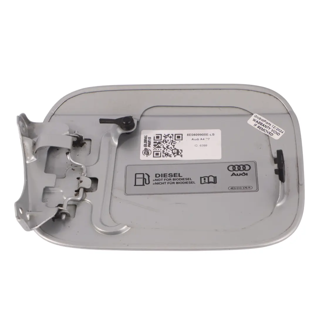 Audi A4 B7 Fuel Filler Flap Tank Cap Light Silver Metallic - LY7W - SKU 8E0809905E-LS - Part number 8E0809905E