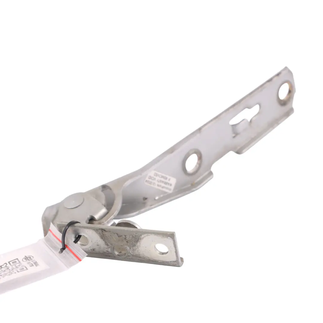 Hood Bonnet Hinge Right O/S Light Silver Metallic LY7W 8E0823302E to Audi A4 B7 with Part number 8E0823302F Audi A4 B7 Hood Bonnet Hinge Right O/S Light Silver Metallic LY7W 8E0823302E - SKU 8E0823302E-LS - Part number 8E0823302F