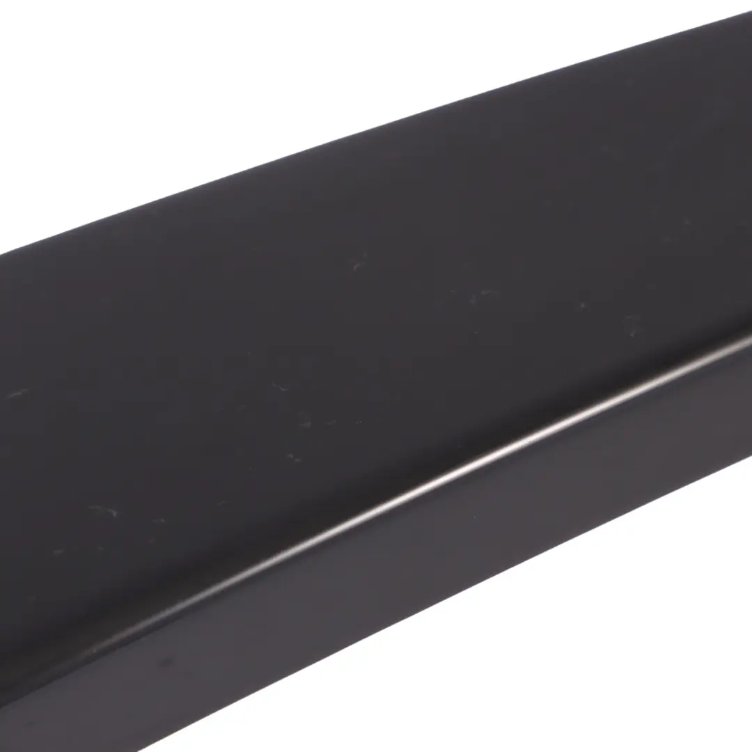 Puerta Delantera B Columna Recubrimiento Panel Derecho para Audi A4 B9 con número de pieza 8E0853290D Audi A4 B9 Puerta Delantera B Columna Recubrimiento Panel Derecho - SKU 8E0853290D - Número de pieza 8E0853290D