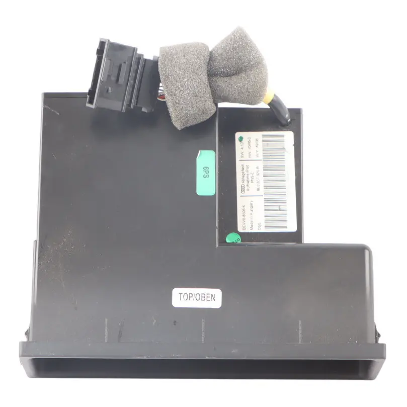 Ipod Interface Multimedia Storage Compartment 8E0857925B Audi A3 8P TT 8J A4 B7 - SKU 8E0857925H - Part number 8E0857925H
