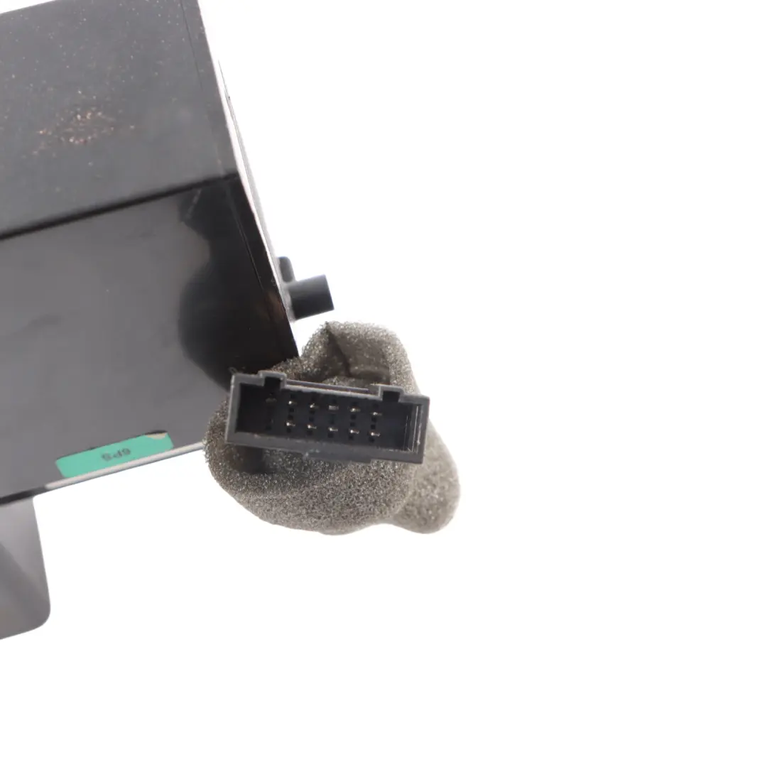 Ipod Interface Multimedia Storage Compartment 8E0857925B Audi A3 8P TT 8J A4 B7 - SKU 8E0857925H - Part number 8E0857925H