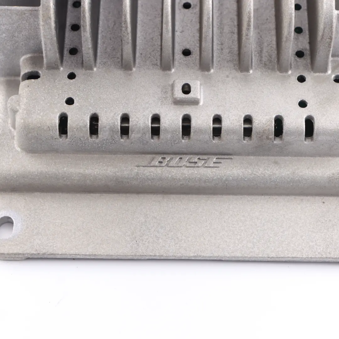 Sound Stereo Bose Amplifier to Audi A4 B7 with Part number 8E5035223C Audi A4 B7 Sound Stereo Bose Amplifier - SKU 8E5035223C - Part number 8E5035223C