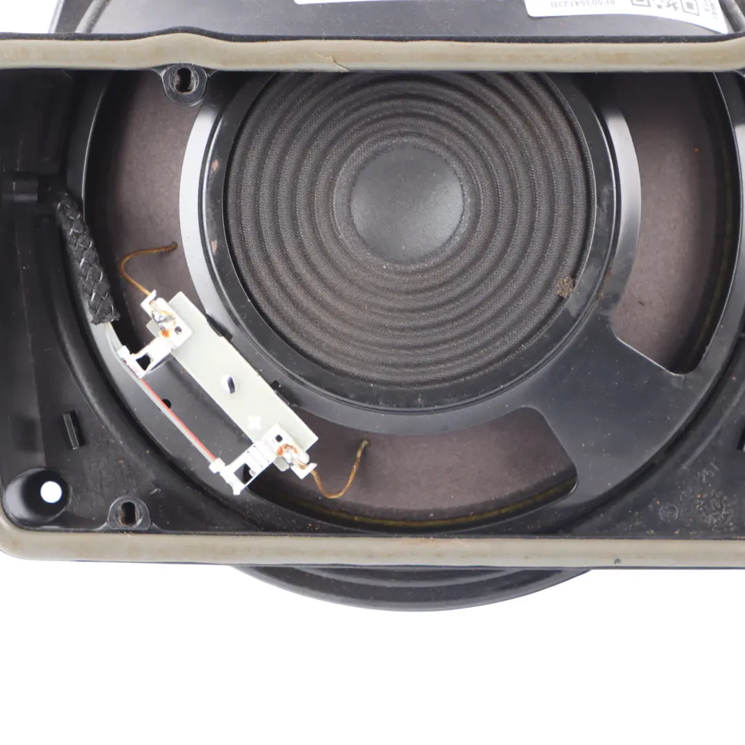 Subwoofer Bass Speaker Bose to Audi A4 B7 with Part number 8E50354123B Audi A4 B7 Subwoofer Bass Speaker Bose - SKU 8E5035412B - Part number 8E50354123B