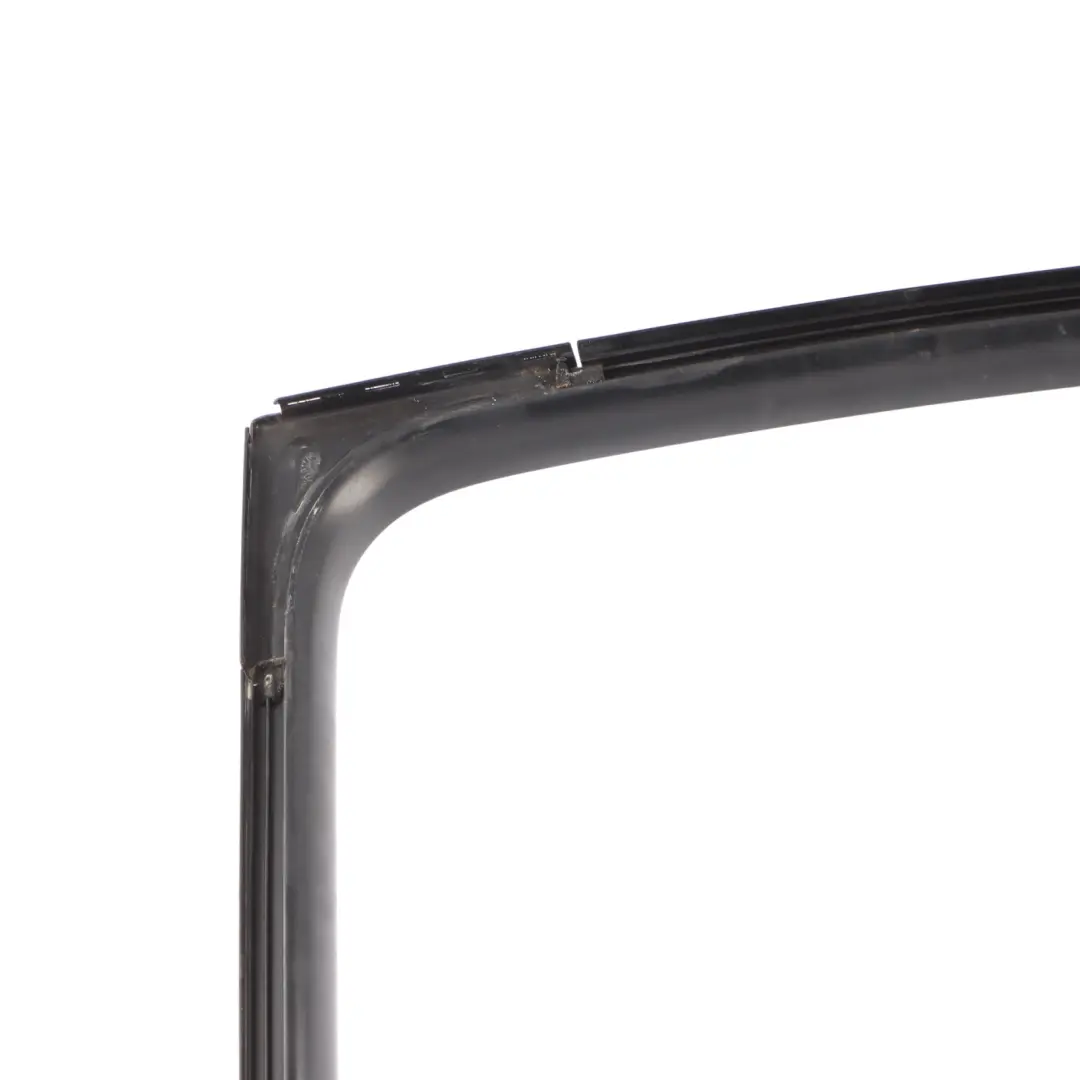 Fensterverkleidung Rahmenabdeckung Hintere Tür Links für Audi A4 B7 mit Teilenummer 8E5839629C Audi A4 B7 Fensterverkleidung Rahmenabdeckung Hintere Tür Links - SKU 8E5839629C - Teilenummer 8E5839629C