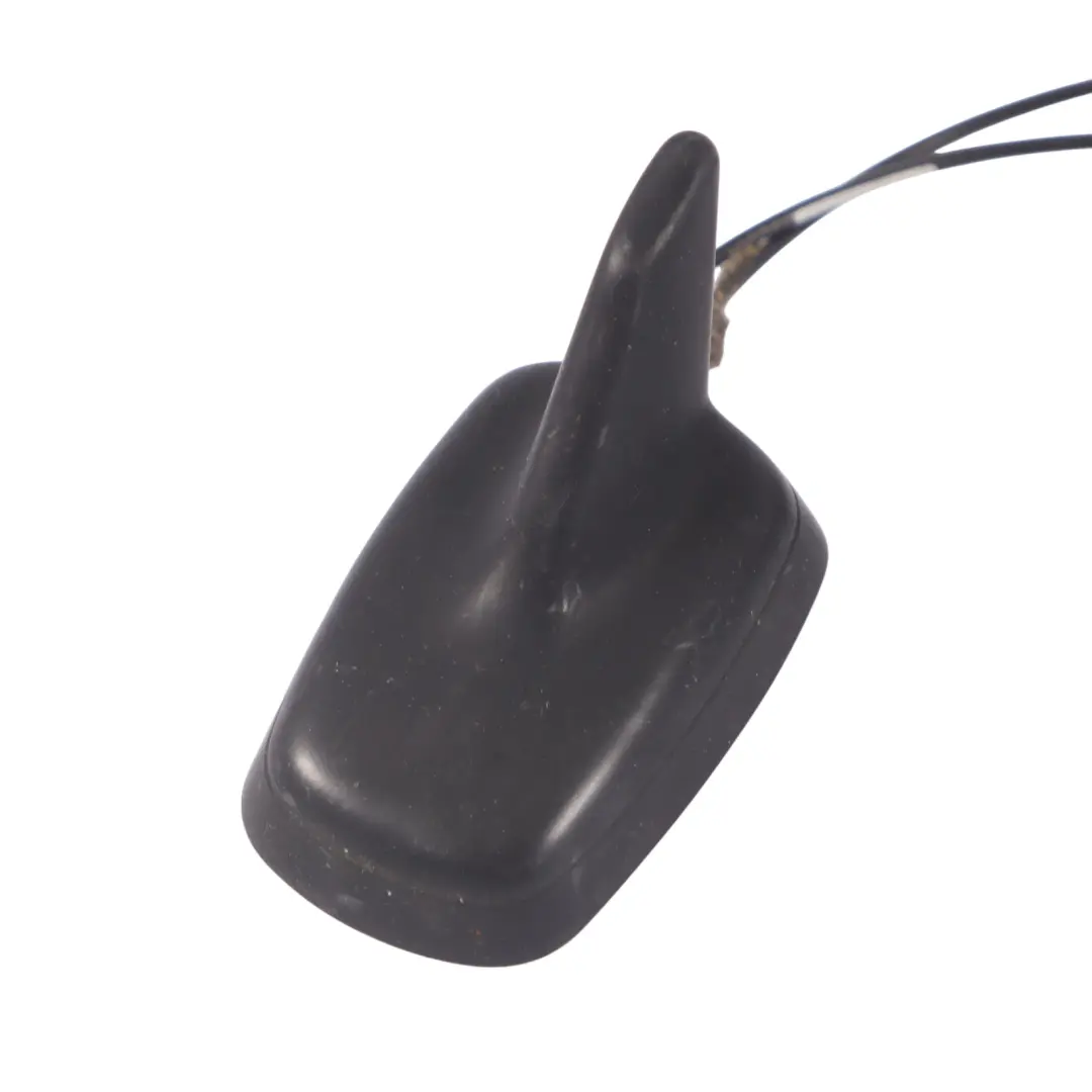 Antenne Dach Radio Antenne Hai für Audi A4 B7 mit Teilenummer 8E9035503T Audi A4 B7 Antenne Dach Radio Antenne Hai - SKU 8E9035503T - Teilenummer 8E9035503T