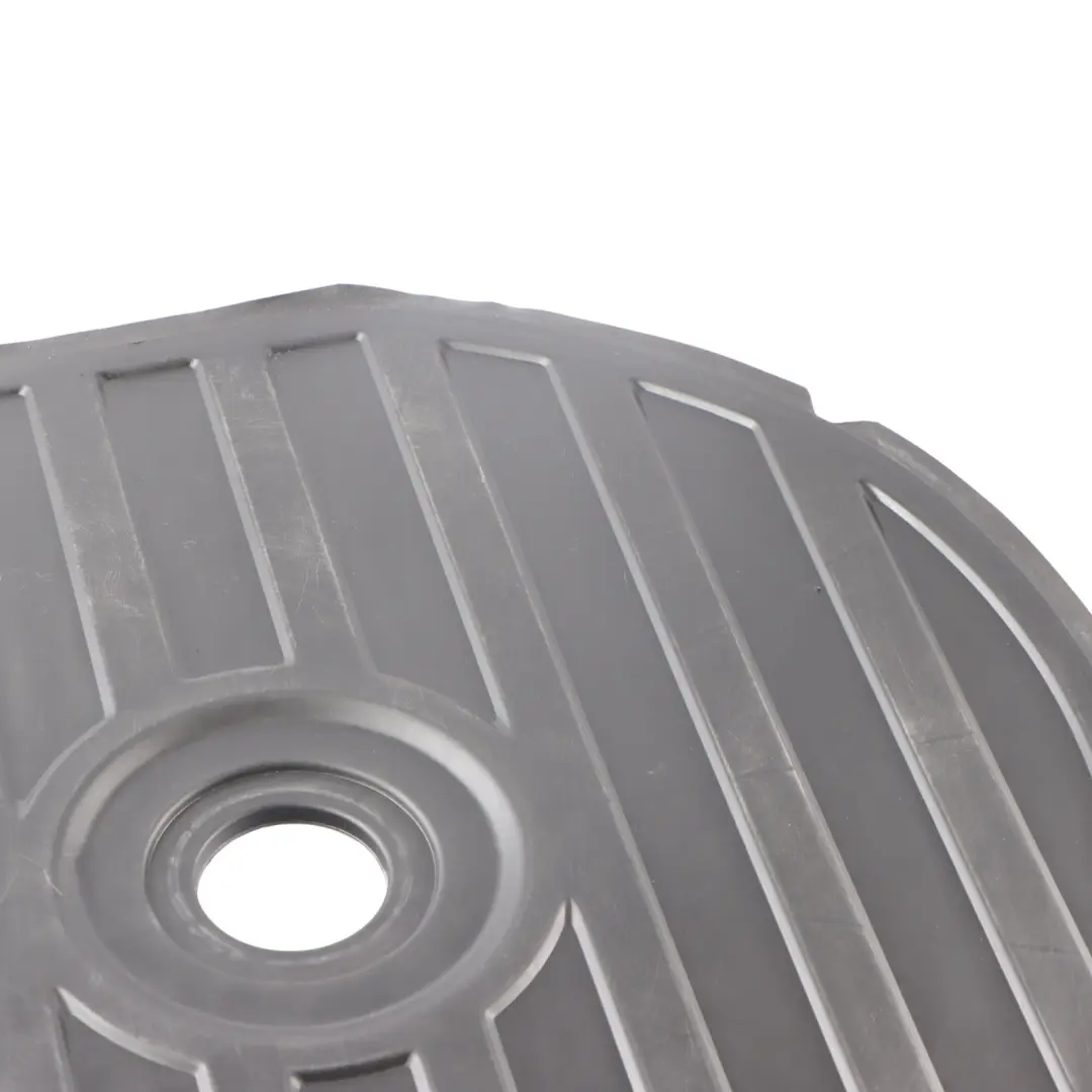 Osłona Zaślepka Koła Zapasowego do Audi A4 B7 Avant o numerze 8E9863547B Audi A4 B7 Avant Osłona Zaślepka Koła Zapasowego - SKU 8E9863547B - Numer Części 8E9863547B