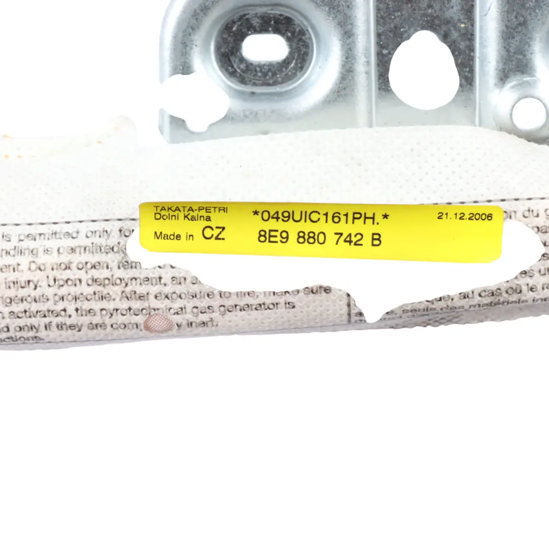 Headliner Roof Curtain Air Module Right O/S to Audi A4 B7 Avant with Part number 8E9880742B Audi A4 B7 Avant Headliner Roof Curtain Air Module Right O/S - SKU 8E9880742B - Part number 8E9880742B