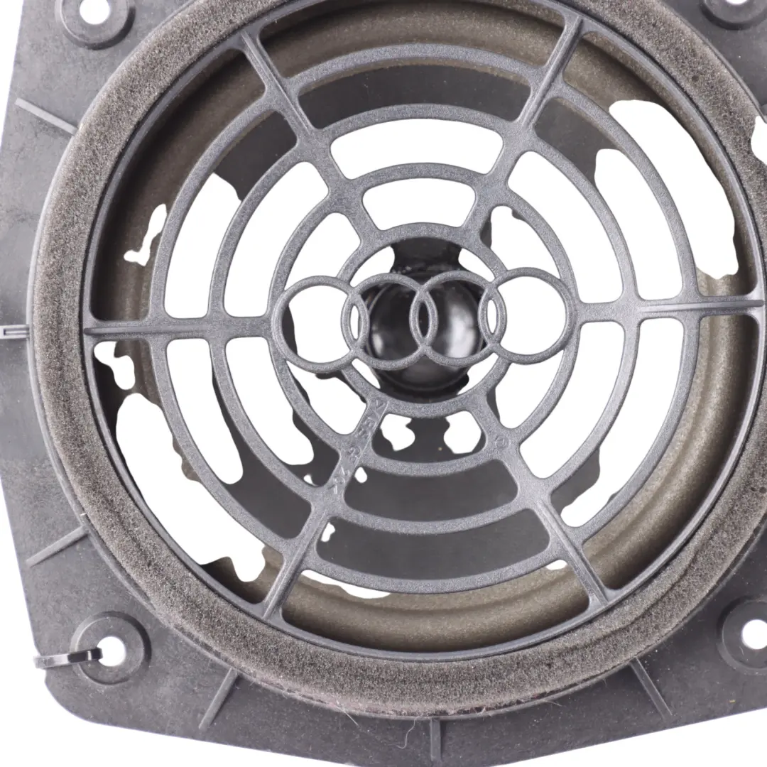 Altavoz de sonido del panel trasero del izquierdo derecho para Audi TT 8J con número de pieza 8J0035411 Audi TT 8J Altavoz de sonido del panel trasero del izquierdo derecho - SKU 8J0035411 - Número de pieza 8J0035411