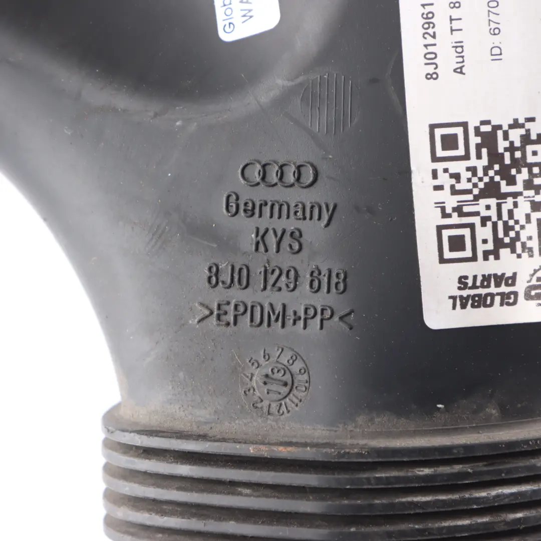 Verbindungs Rohr Lufteinlass Kanal Einlass Schlauch Leitung für Audi TT 8J mit Teilenummer 8J0129618 Audi TT 8J Verbindungs Rohr Lufteinlass Kanal Einlass Schlauch Leitung - SKU 8J0129618 - Teilenummer 8J0129618