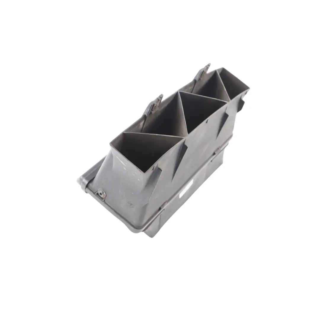 Inlet Duct Channel Intake Hose Pipe to Audi TT 8J Air with Part number 8J0805971A Audi TT 8J Air Inlet Duct Channel Intake Hose Pipe - SKU 8J0805971A - Part number 8J0805971A