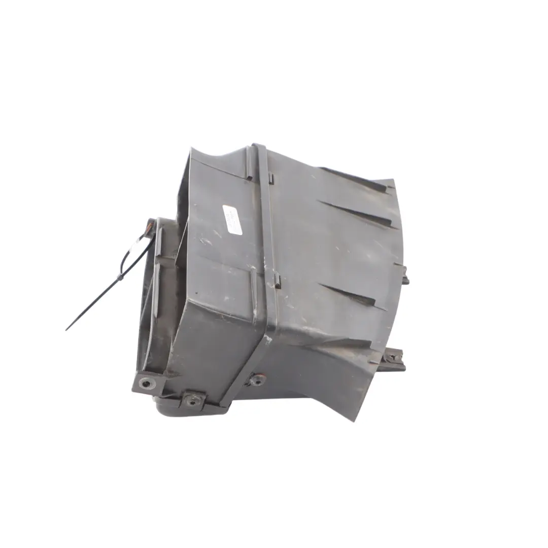 Inlet Duct Channel Intake Hose Pipe to Audi TT 8J Air with Part number 8J0805971A Audi TT 8J Air Inlet Duct Channel Intake Hose Pipe - SKU 8J0805971A - Part number 8J0805971A