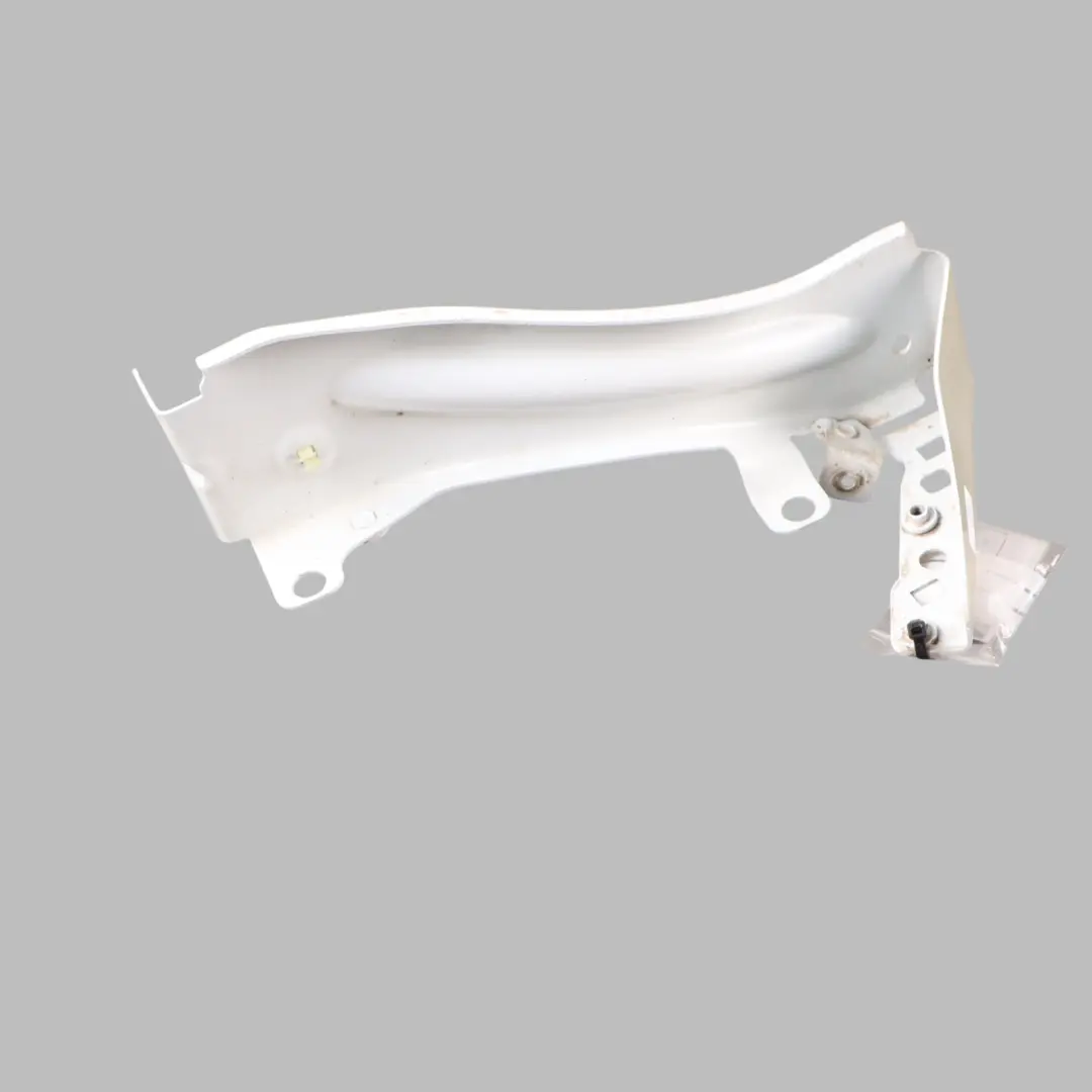 Wing Support Bracket Mount Front Left N/S Metallic Glacier White S9R to Audi TT 8J with Part number 8J0821135F Audi TT 8J Wing Support Bracket Mount Front Left N/S Metallic Glacier White S9R - SKU 8J0821135F-MGW - Part number 8J0821135F