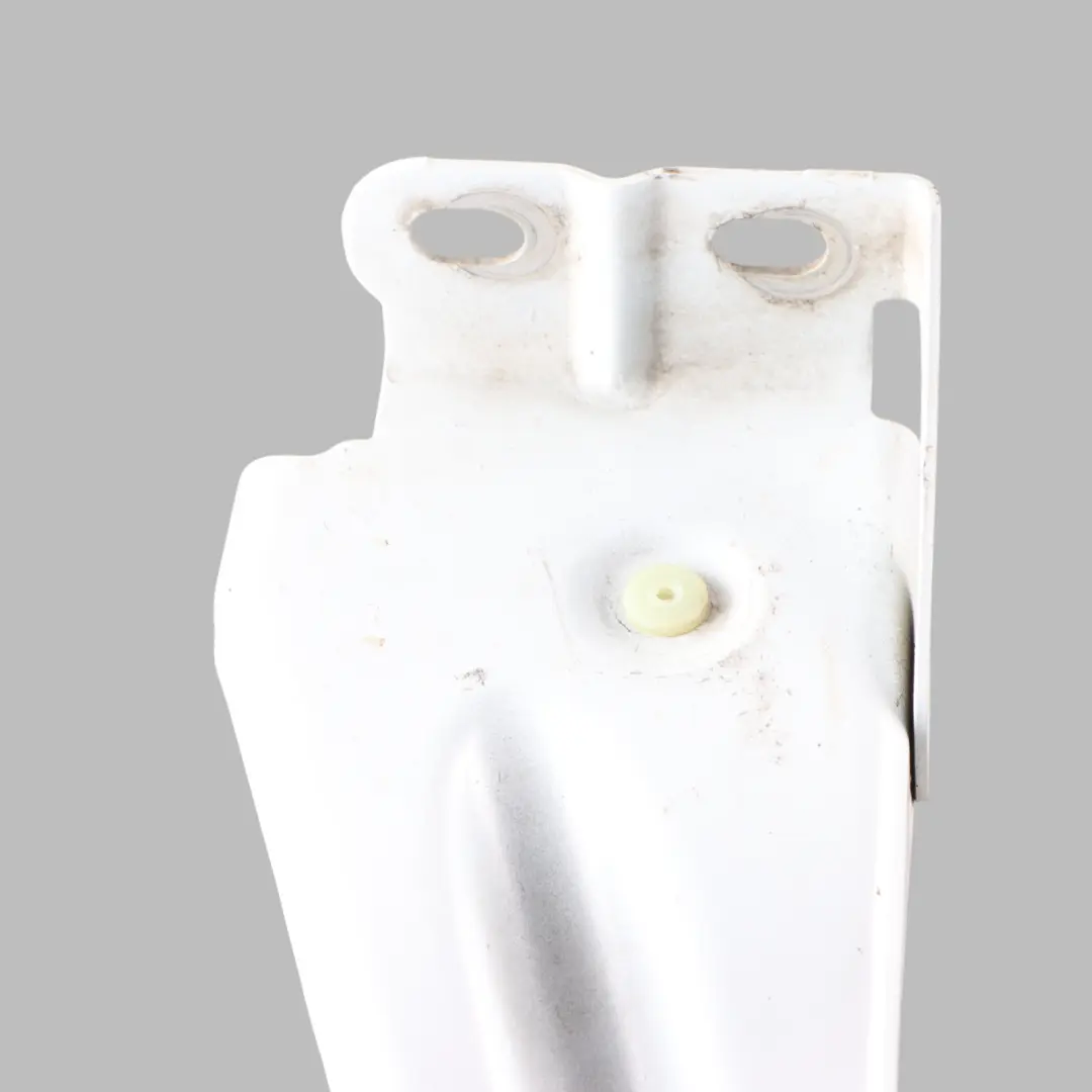 Wing Support Bracket Mount Front Left N/S Metallic Glacier White S9R to Audi TT 8J with Part number 8J0821135F Audi TT 8J Wing Support Bracket Mount Front Left N/S Metallic Glacier White S9R - SKU 8J0821135F-MGW - Part number 8J0821135F