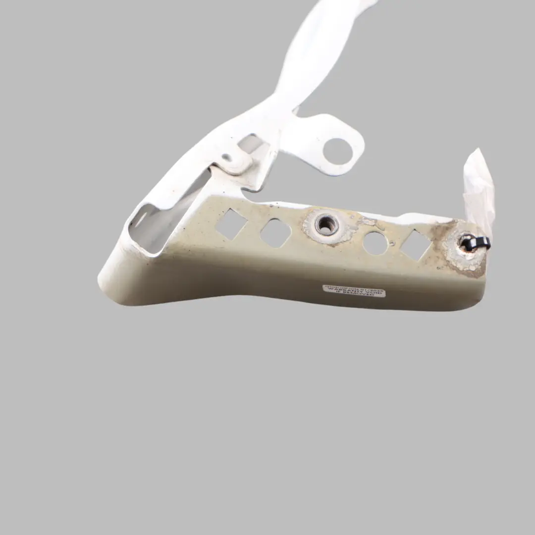 Wing Support Bracket Mount Front Left N/S Metallic Glacier White S9R to Audi TT 8J with Part number 8J0821135F Audi TT 8J Wing Support Bracket Mount Front Left N/S Metallic Glacier White S9R - SKU 8J0821135F-MGW - Part number 8J0821135F