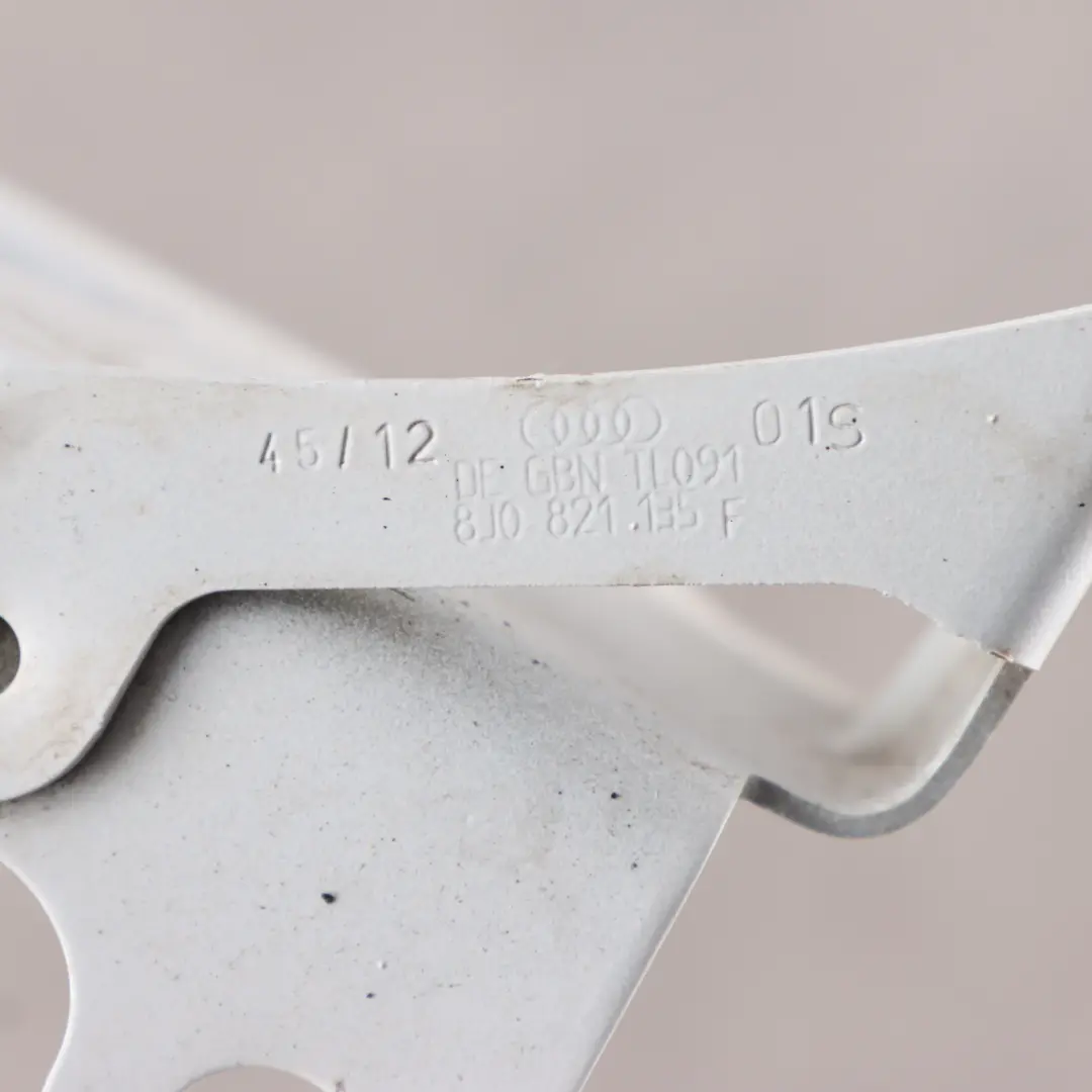 Wing Support Bracket Mount Front Left N/S Metallic Glacier White S9R to Audi TT 8J with Part number 8J0821135F Audi TT 8J Wing Support Bracket Mount Front Left N/S Metallic Glacier White S9R - SKU 8J0821135F-MGW - Part number 8J0821135F