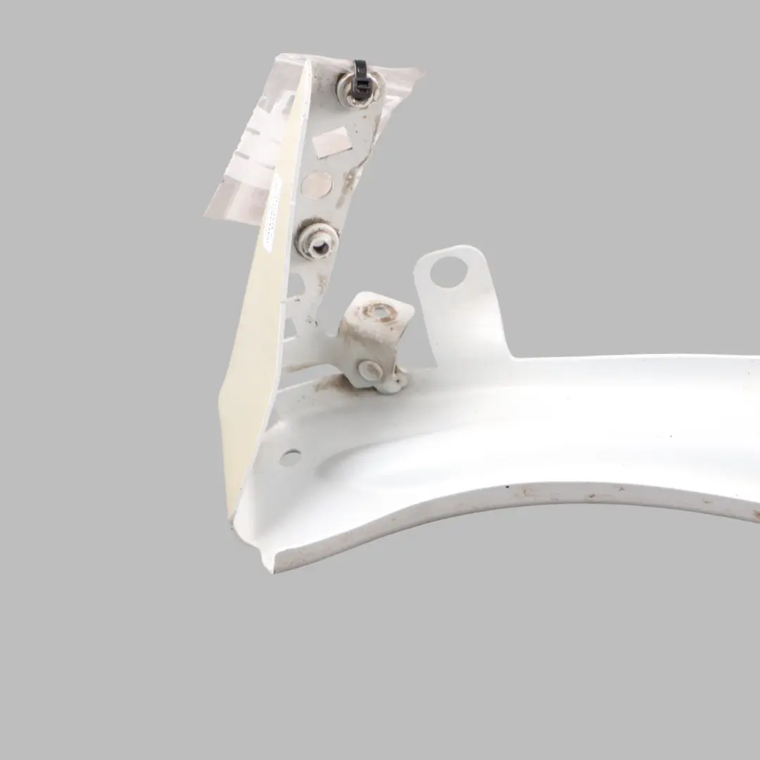 Wing Support Bracket Mount Front Left N/S Metallic Glacier White S9R to Audi TT 8J with Part number 8J0821135F Audi TT 8J Wing Support Bracket Mount Front Left N/S Metallic Glacier White S9R - SKU 8J0821135F-MGW - Part number 8J0821135F